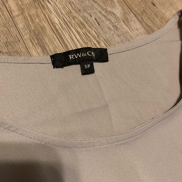 Chiffon Blouse - Picture 3 of 3